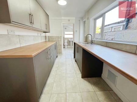 3 bedroom Terraced House to let in Anderson Street, Grimsby, DN31
