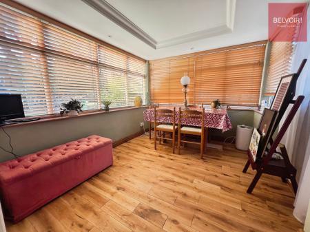 2 bedroom Semi-detached house for sale in Abbey Park Road, Grimsby, DN32