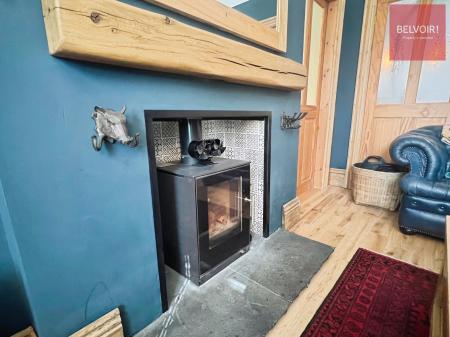 2 bedroom Semi-detached house for sale in Abbey Park Road, Grimsby, DN32