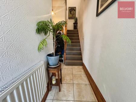 2 bedroom Semi-detached house for sale in Abbey Park Road, Grimsby, DN32