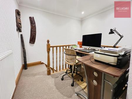 2 bedroom Semi-detached house for sale in Abbey Park Road, Grimsby, DN32