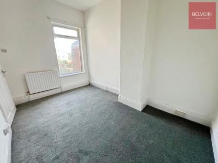 3 bedroom Terraced House to let in Cromwell Road, Grimsby, DN31