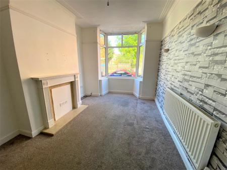 3 bedroom Terraced House to let in Willingham Street, Grimsby, DN32