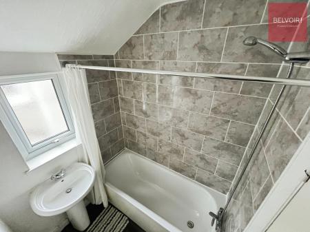 3 bedroom Terraced House to let in Joseph Street, Grimsby, DN31