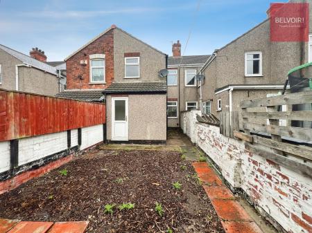 3 bedroom Terraced House to let in Joseph Street, Grimsby, DN31