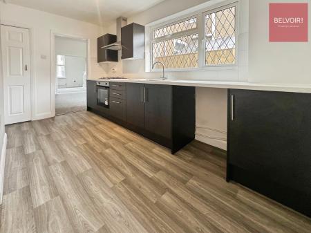 3 bedroom Terraced House to let in Willingham Street, Grimsby, DN32
