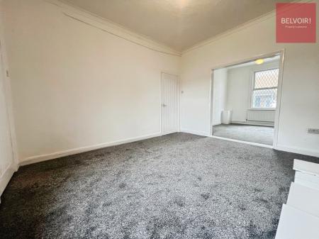 3 bedroom Terraced House to let in Willingham Street, Grimsby, DN32