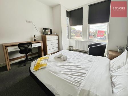 1 bedroom House share to let in Grimsby Road, Cleethorpes, DN35