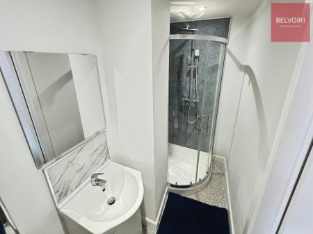 1 bedroom House share to let in David Street, Grimsby, DN32
