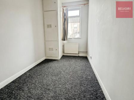 2 bedroom Flat to let in Freeston Street, Cleethorpes, DN35