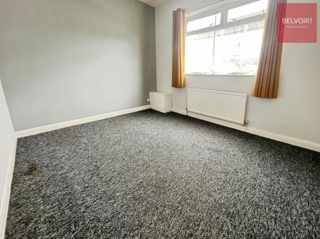 2 bedroom Flat to let in Freeston Street, Cleethorpes, DN35