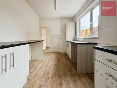 3 bedroom Terraced House to let in Phelps Street, Cleethorpes, DN35
