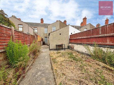 3 bedroom Terraced House to let in Phelps Street, Cleethorpes, DN35