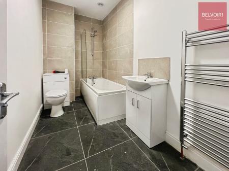 3 bedroom Terraced House to let in Joseph Street, Grimsby, DN31