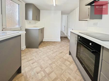 3 bedroom Terraced House to let in Joseph Street, Grimsby, DN31