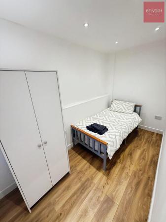 1 bedroom House share to let in Corporation Road, Grimsby, DN31