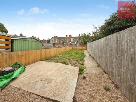 3 bedroom Terraced House to let in Patrick Street, Grimsby, DN32