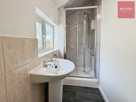 1 bedroom Flat to let in David Street, Grimsby, DN32