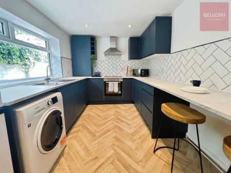 1 bedroom House share to let in Eleanor Street, Grimsby, DN32