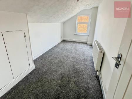 3 bedroom Terraced House to let in Montague Street, Cleethorpes, DN35
