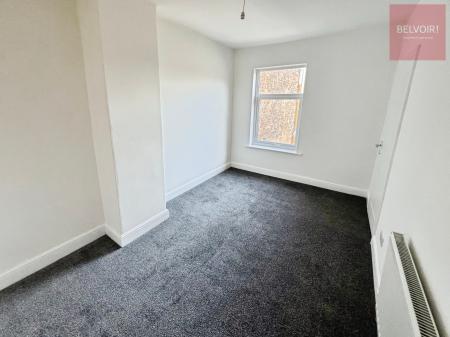 3 bedroom Terraced House to let in Montague Street, Cleethorpes, DN35