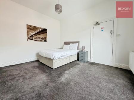 Clee Road, Cleethorpes, DN35