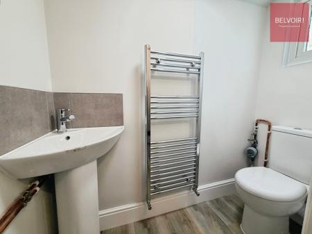 3 bedroom Terraced House to let in Warneford Road, Cleethorpes, DN35