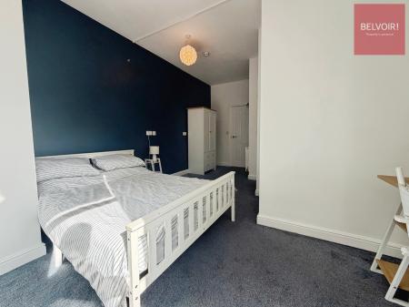Deansgrove, Grimsby, DN32