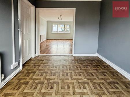 3 bedroom Semi-detached house to let in Brookfield Road, Grimsby, DN33