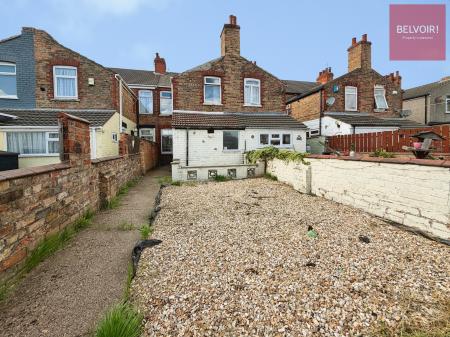 1 bedroom House share to let in Ladysmith Road, Grimsby, DN32