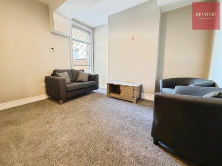 1 bedroom House share to let in Ladysmith Road, Grimsby, DN32