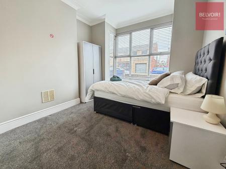 1 bedroom House share to let in Ladysmith Road, Grimsby, DN32