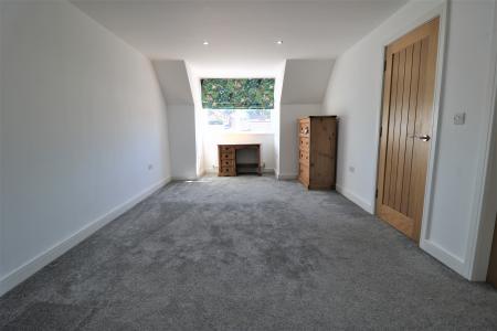 3 bedroom Semi-detached house to let in Varlows Yard, Caistor, LN7
