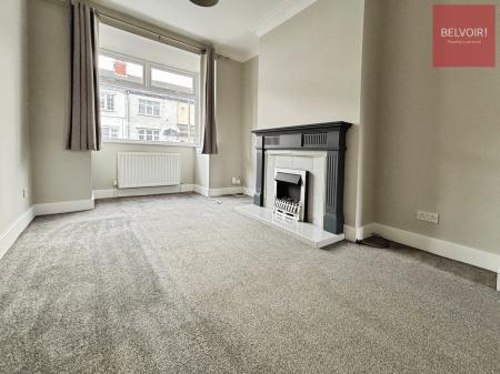 3 bedroom Terraced House to let in Neville Street, Cleethorpes, DN35