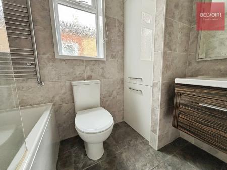 3 bedroom Terraced House to let in Neville Street, Cleethorpes, DN35