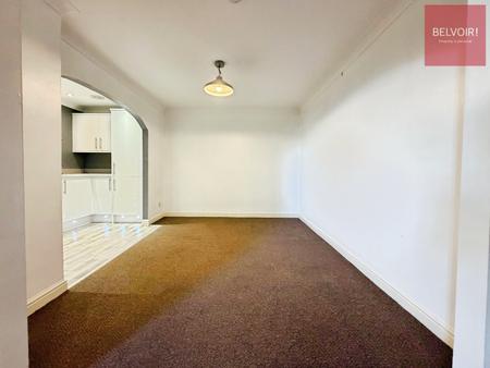 1 bedroom Flat to let in Victoria Court, Victoria Street, Grimsby, DN31
