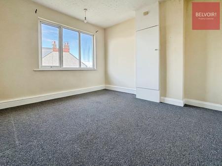 3 bedroom Terraced House to let in Cross Coates Road, Grimsby, DN34