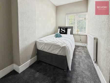 1 bedroom House share to let in Yarborough Road, DN34