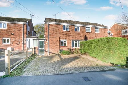 Pond Meadow, Guildford, GU2