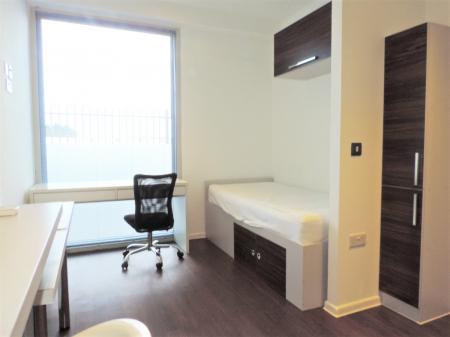 Guildford Park Road, Guildford, GU2