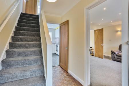 4 bedroom Detached house to let in Northway, Guildford, GU2