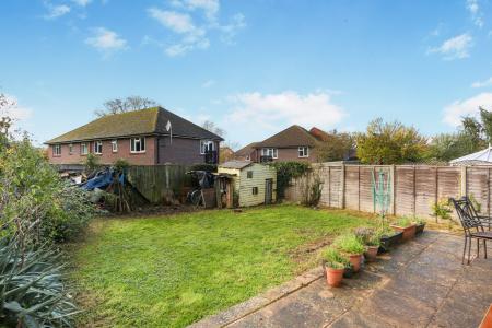 1 bedroom House share to let in Old Merrow Street, Merrow, Guildford, GU4