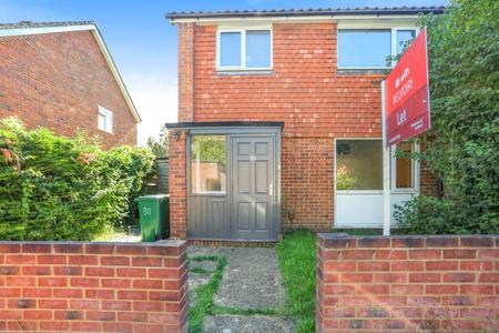 5 bedroom Semi-detached house to let in St Johns Rd, Guildford, GU2