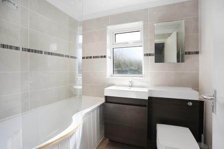 5 bedroom Semi-detached house to let in St Johns Rd, Guildford, GU2