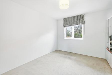 1 bedroom Terraced House to let in Weybrook Drive, Burpham, Guildford, GU4