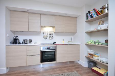 2 bedroom Flat to let in Farnham Rd, Town Centre, Guildford, GU2