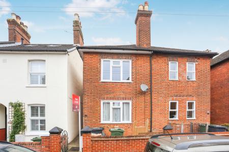 Dapdune Road, Town Centre, Guildford, GU1