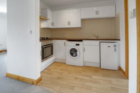 1 bedroom Flat for sale in Hornbeam Road, Bellfields, Guildford, GU1