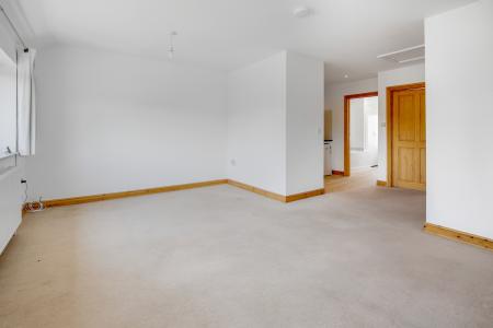 1 bedroom Flat for sale in Hornbeam Road, Bellfields, Guildford, GU1