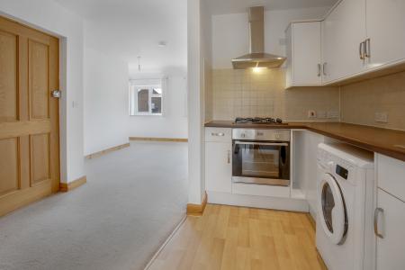 1 bedroom Flat for sale in Hornbeam Road, Bellfields, Guildford, GU1